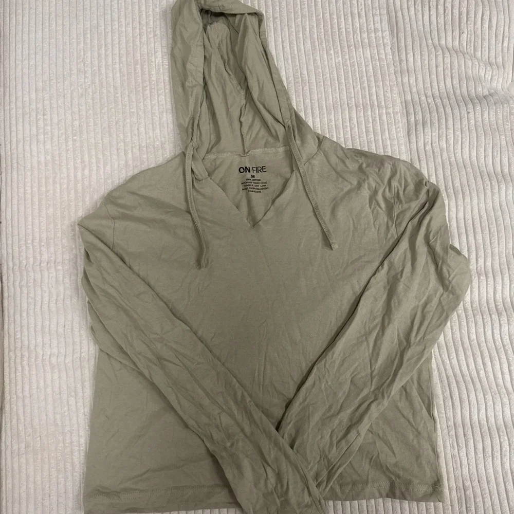 Long sleeve - Picture 1 of 2